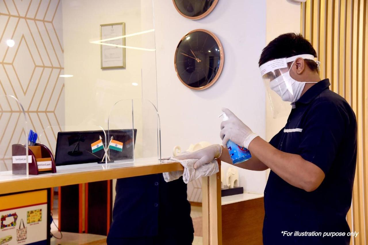 Oyo Dharani Grand Hotel Khammam ภายนอก รูปภาพ
